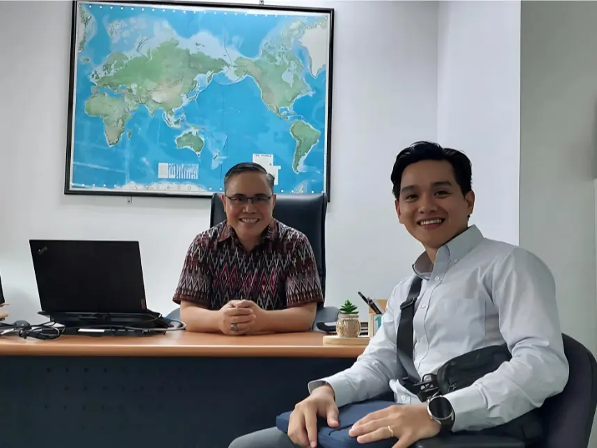 Something Somewhere team met with Dr. Jeff Rex of Intership Navigation Training Center to discuss the possibility of moving their LMS into Odoo.